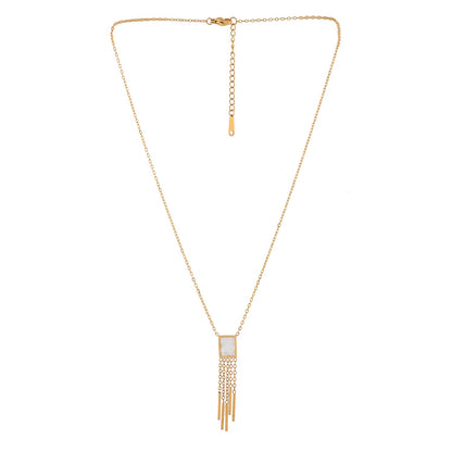 Voyage Gleaming Fringe-Tastic Gold Pendant